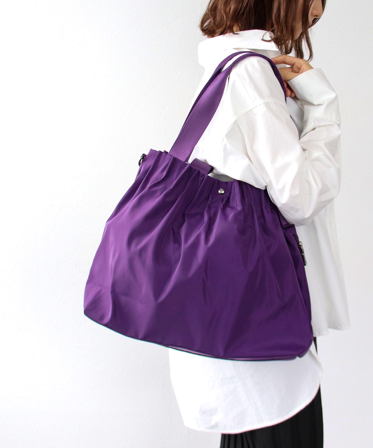 タックプリーツナイロン３WAY BAG | AND ON JIONE STORE（アンドオン