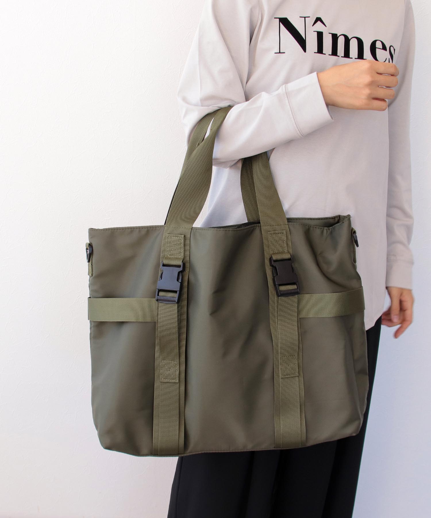 ナイロンスクエアBIGトートBAG | AND ON JIONE STORE（アンドオン