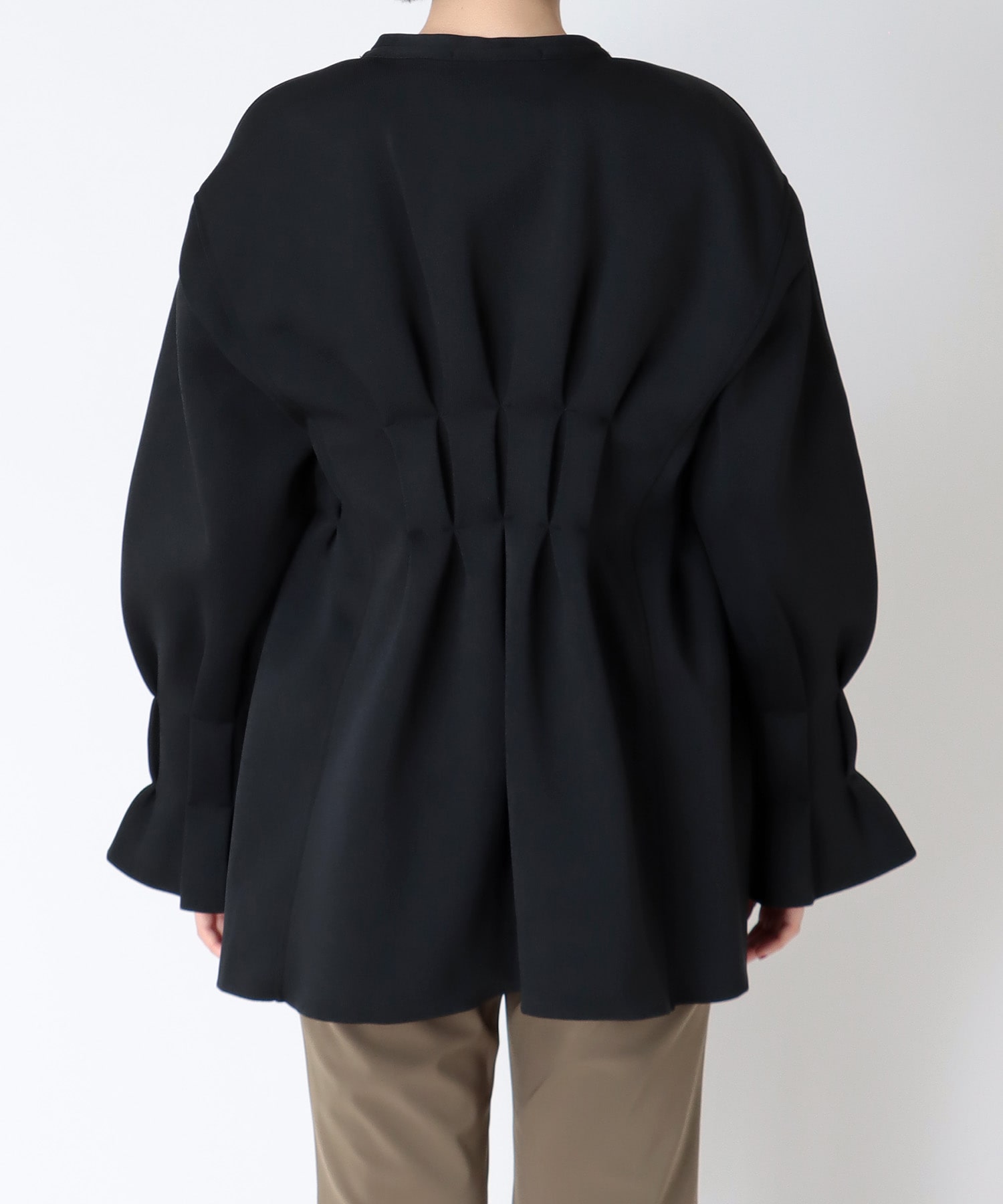 malamute＞tucked cardigan | AND ON JIONE STORE（アンドオン）ジオン