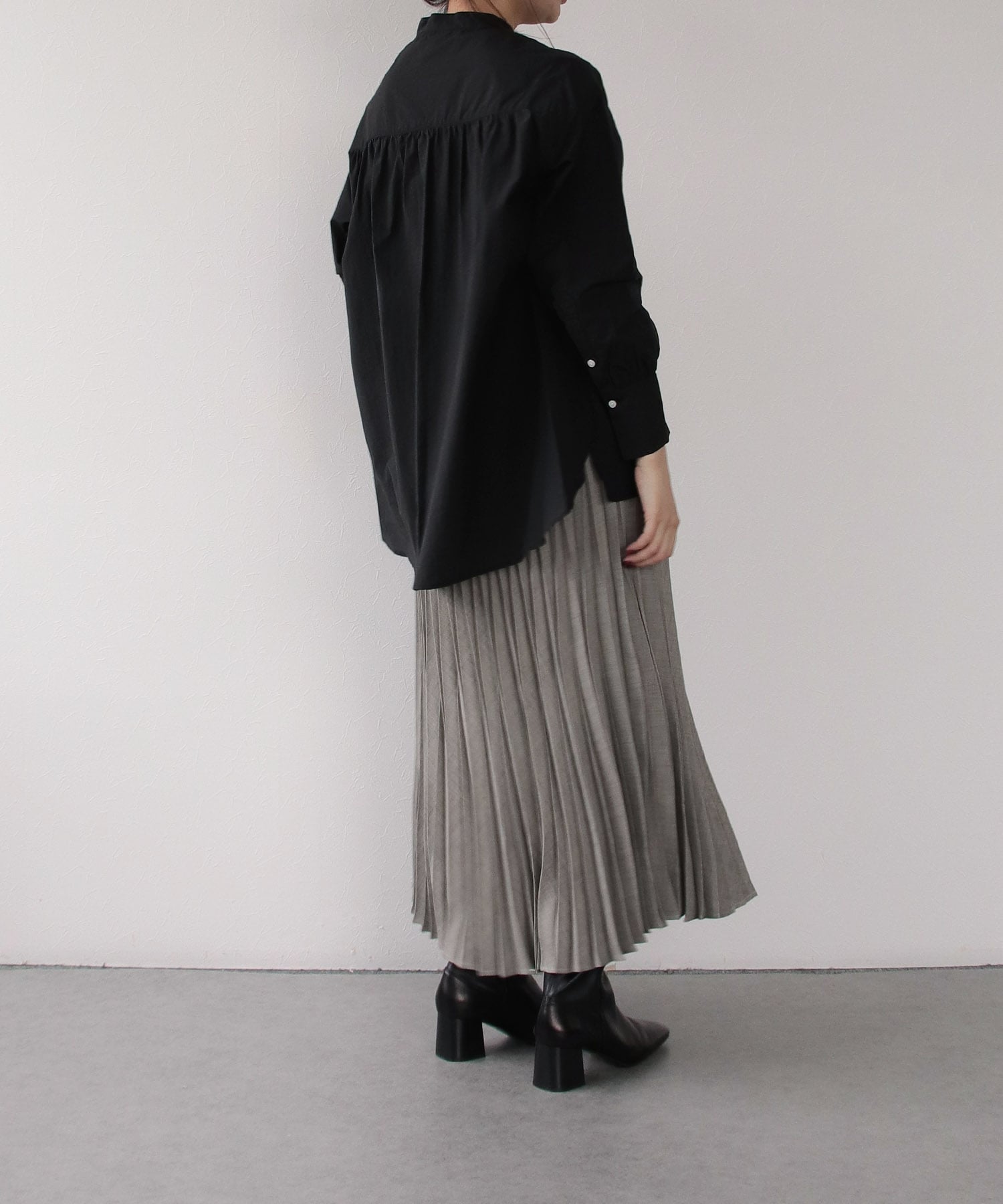 Sugar Rose＞design pleats skirt | AND ON JIONE STORE（アンドオン