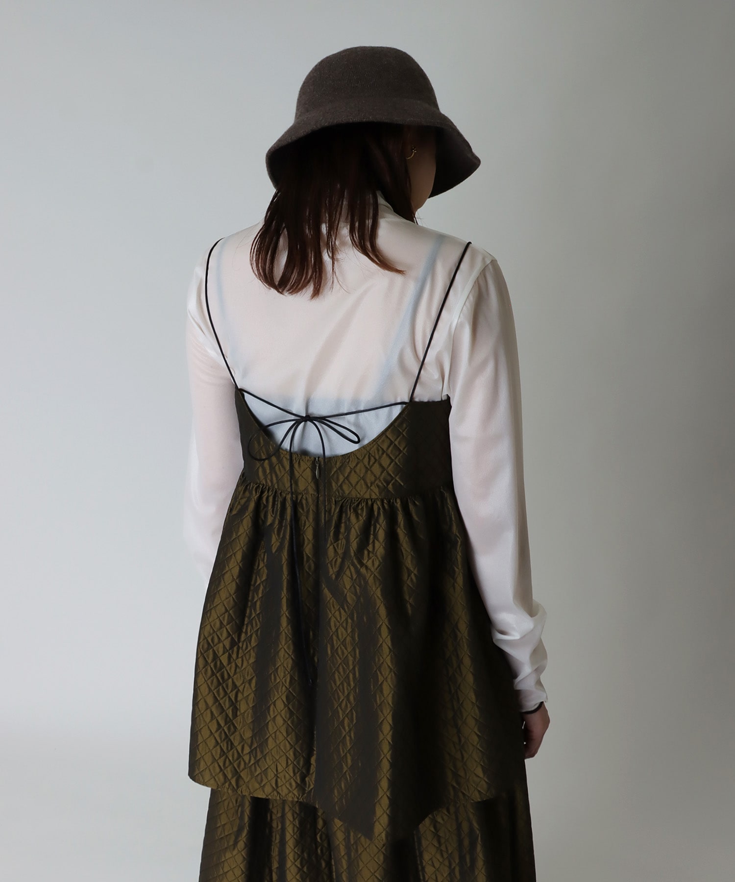 B7＞quilting jacquard cami blouse | AND ON JIONE STORE（アンドオン