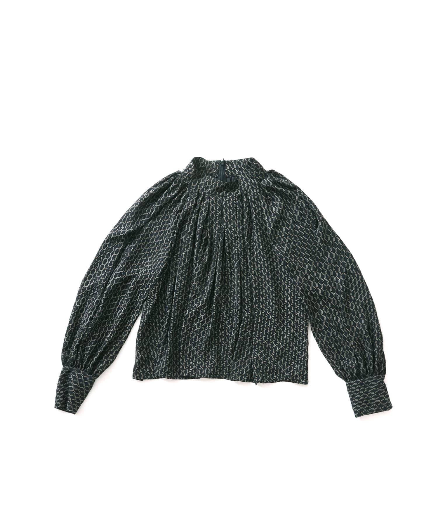 B7＞stand shortlength blouse | AND ON JIONE STORE（アンドオン