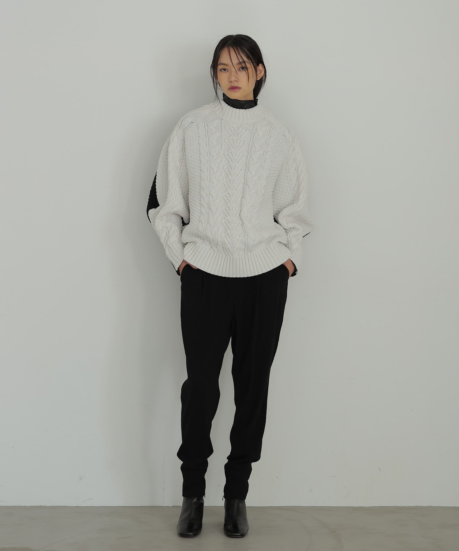 STUMBLY＞Bulky Cable Pullover | AND ON JIONE STORE（アンドオン