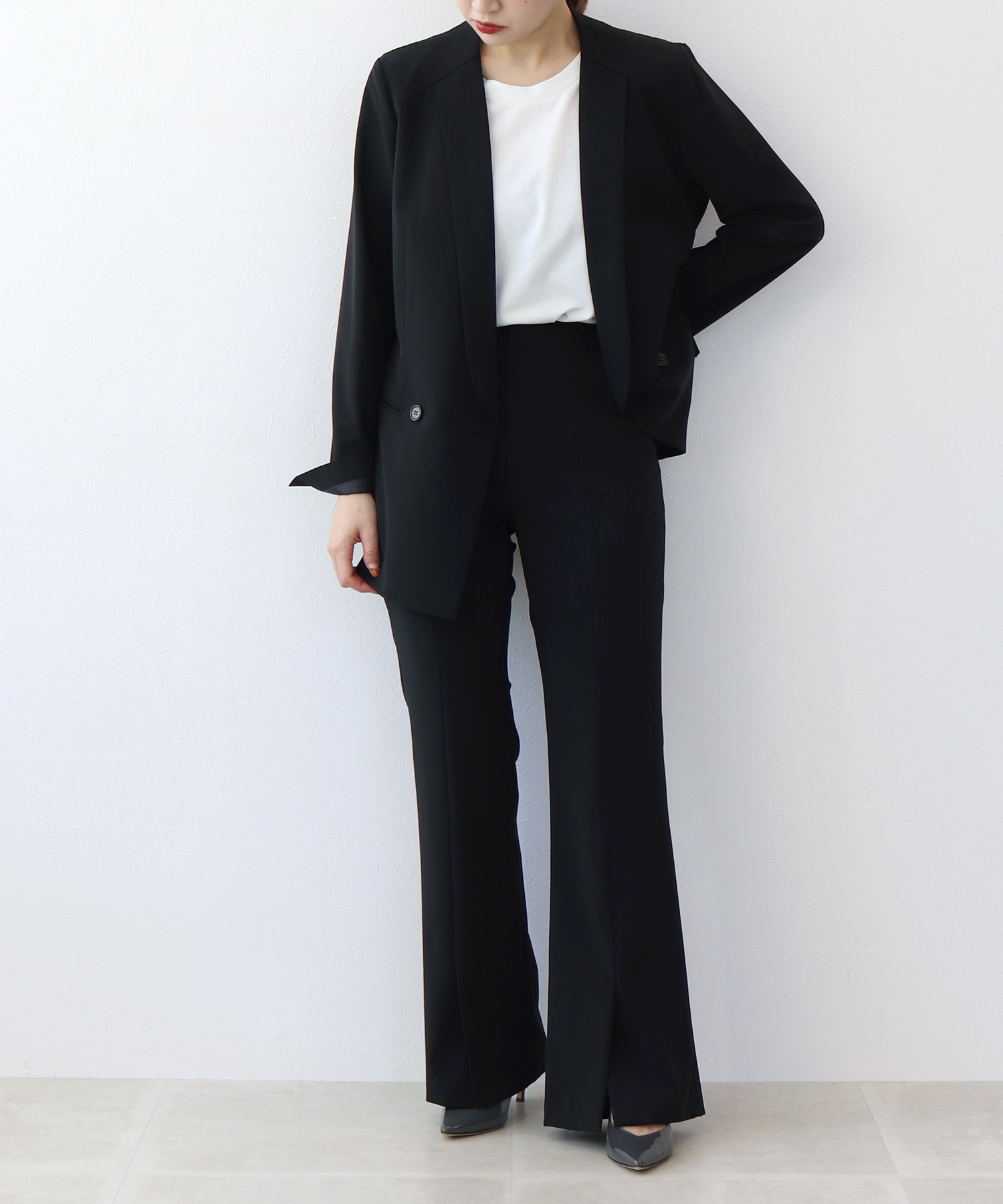 B7＞stefany slit pants | AND ON JIONE STORE（アンドオン）ジオン