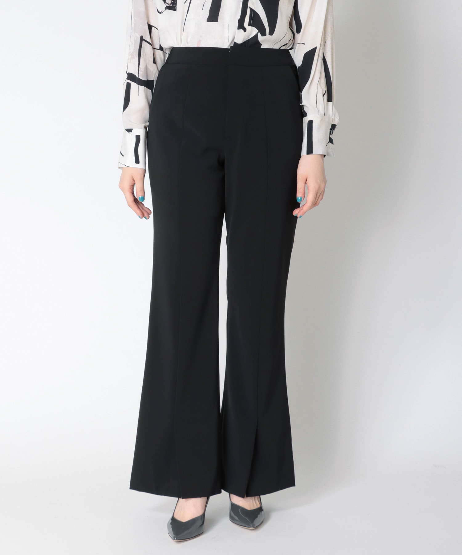 B7＞stefany slit pants | AND ON JIONE STORE（アンドオン）ジオン