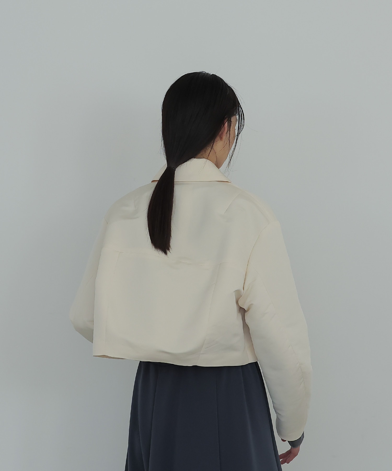 constructive midriff jacket | AND ON JIONE STORE（アンドオン