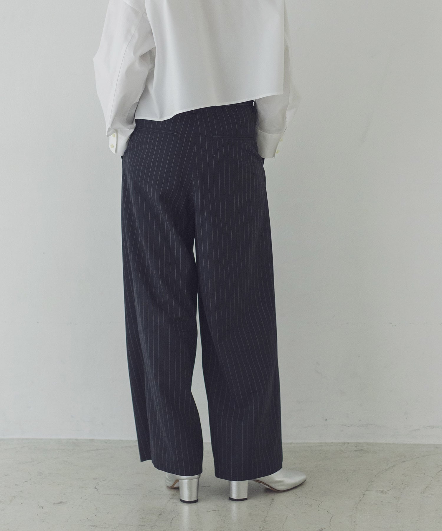 poplin stripe wide relax pants | AND ON JIONE STORE（アンドオン