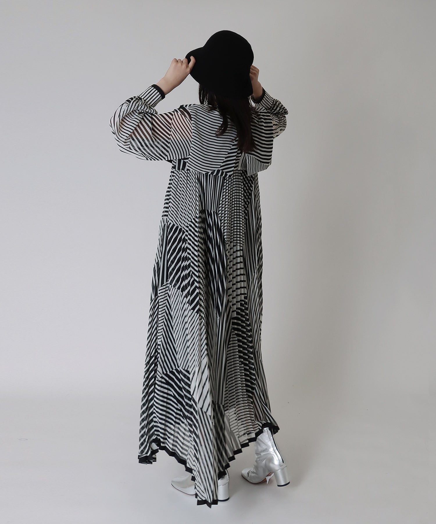 cape collar stripe mix pt pleated dress | AND ON JIONE STORE