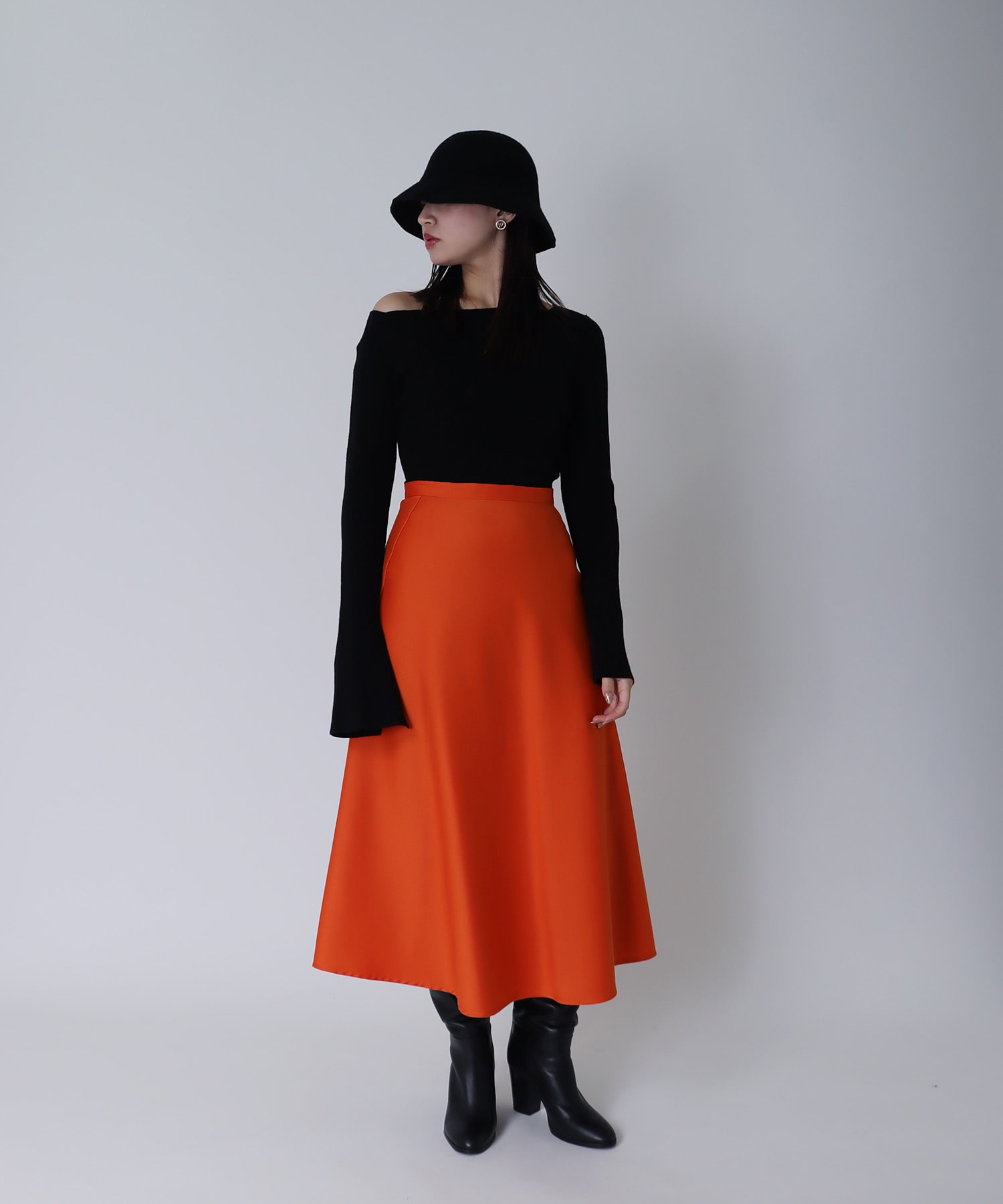 TW clean flare skirt(クリーンフレアスカート)-