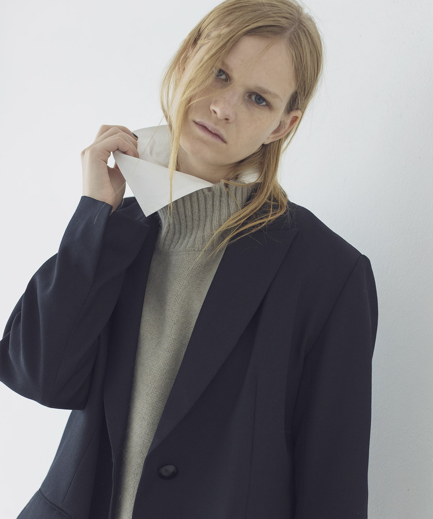 GUMI wool tailored over coat | AND ON JIONE STORE（アンドオン