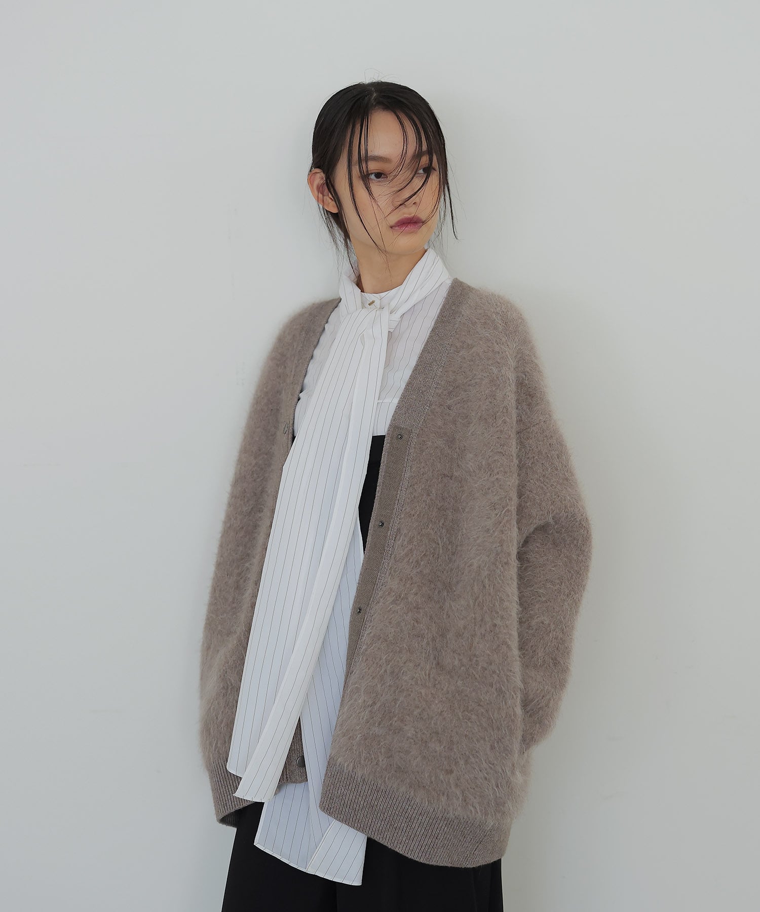 alpaca shaggy cardigan jacket | AND ON JIONE STORE（アンドオン