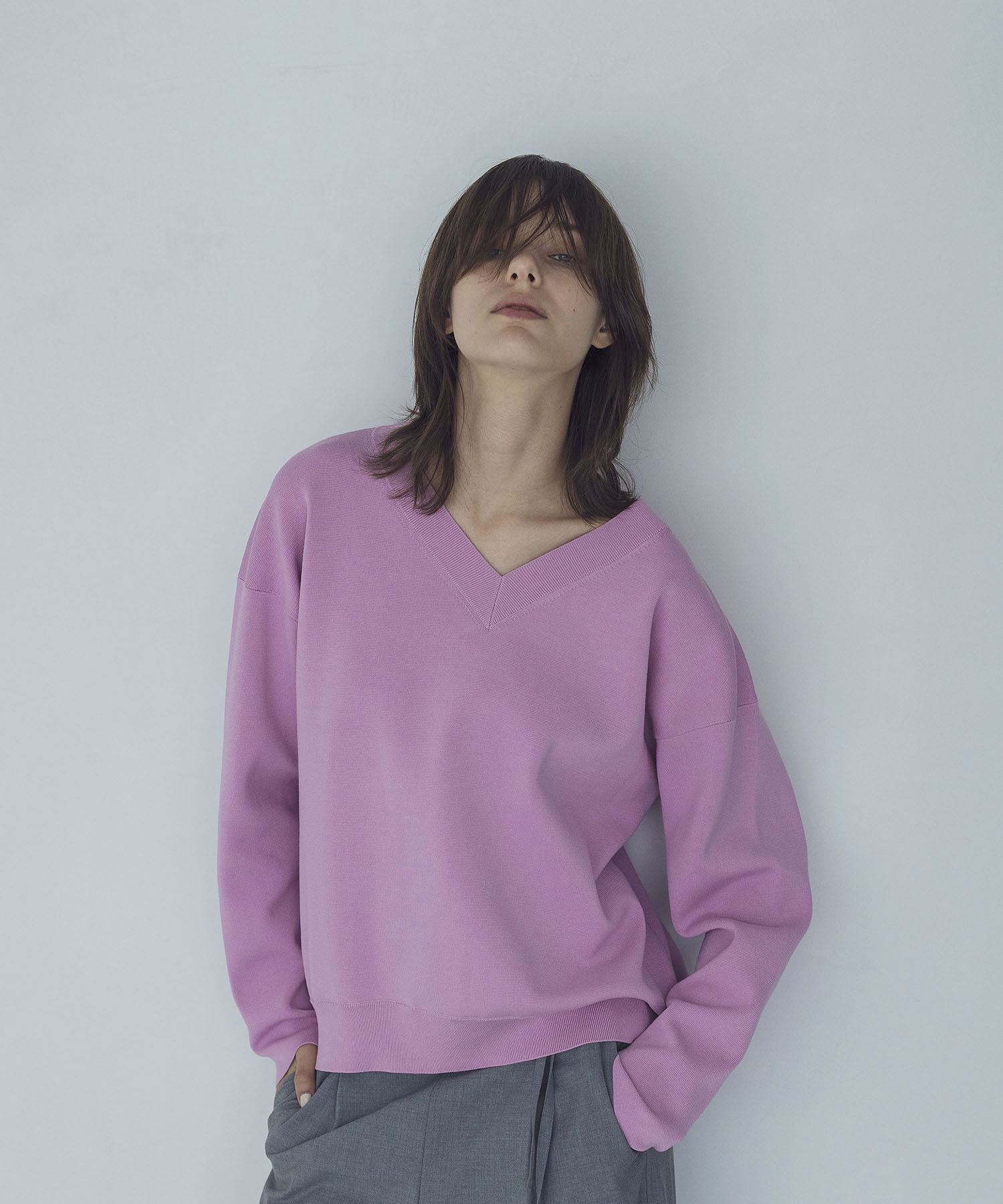 cotton acetate V neck pull | AND ON JIONE STORE（アンドオン