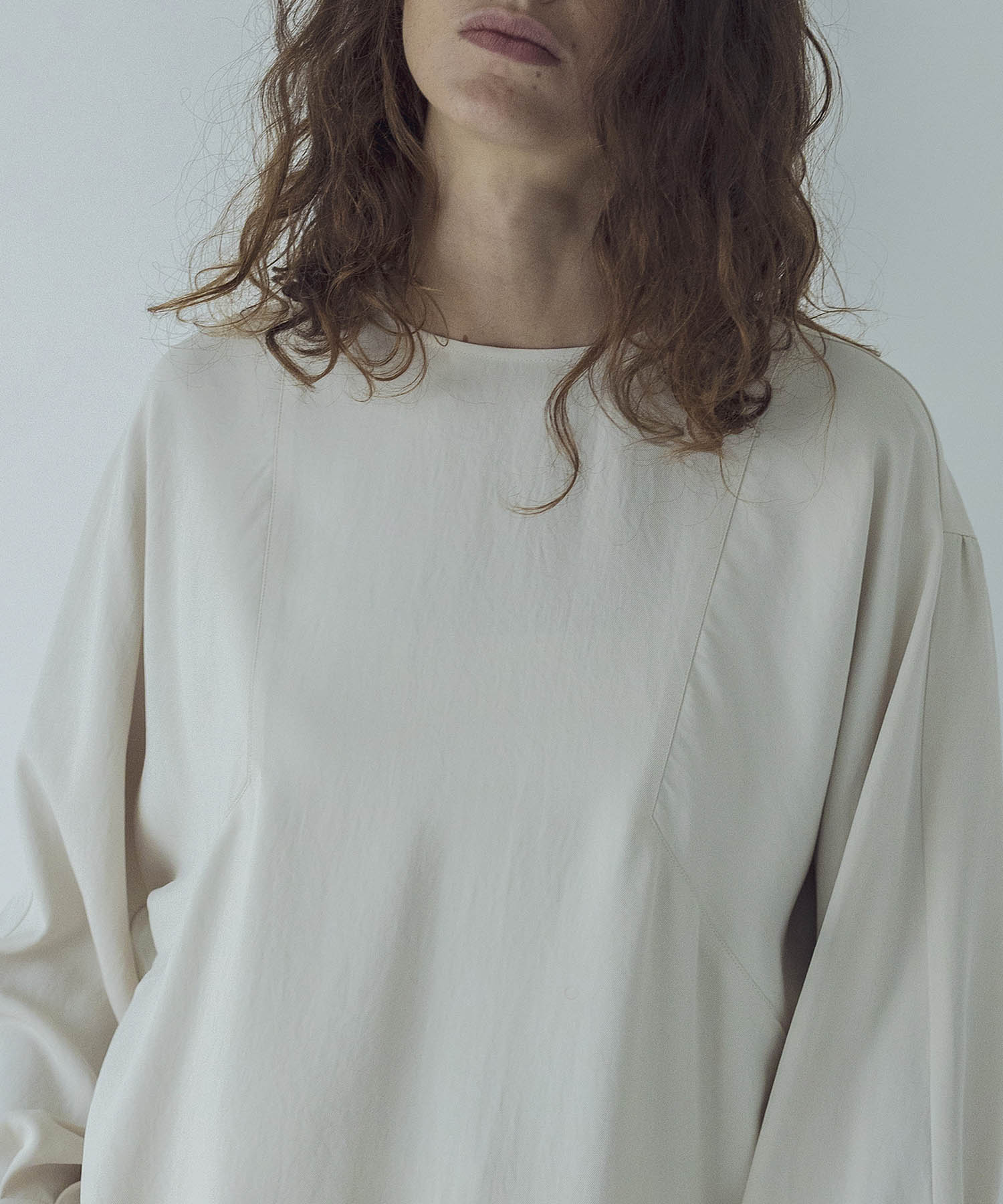 acetate hem length design blouse | AND ON JIONE STORE（アンドオン