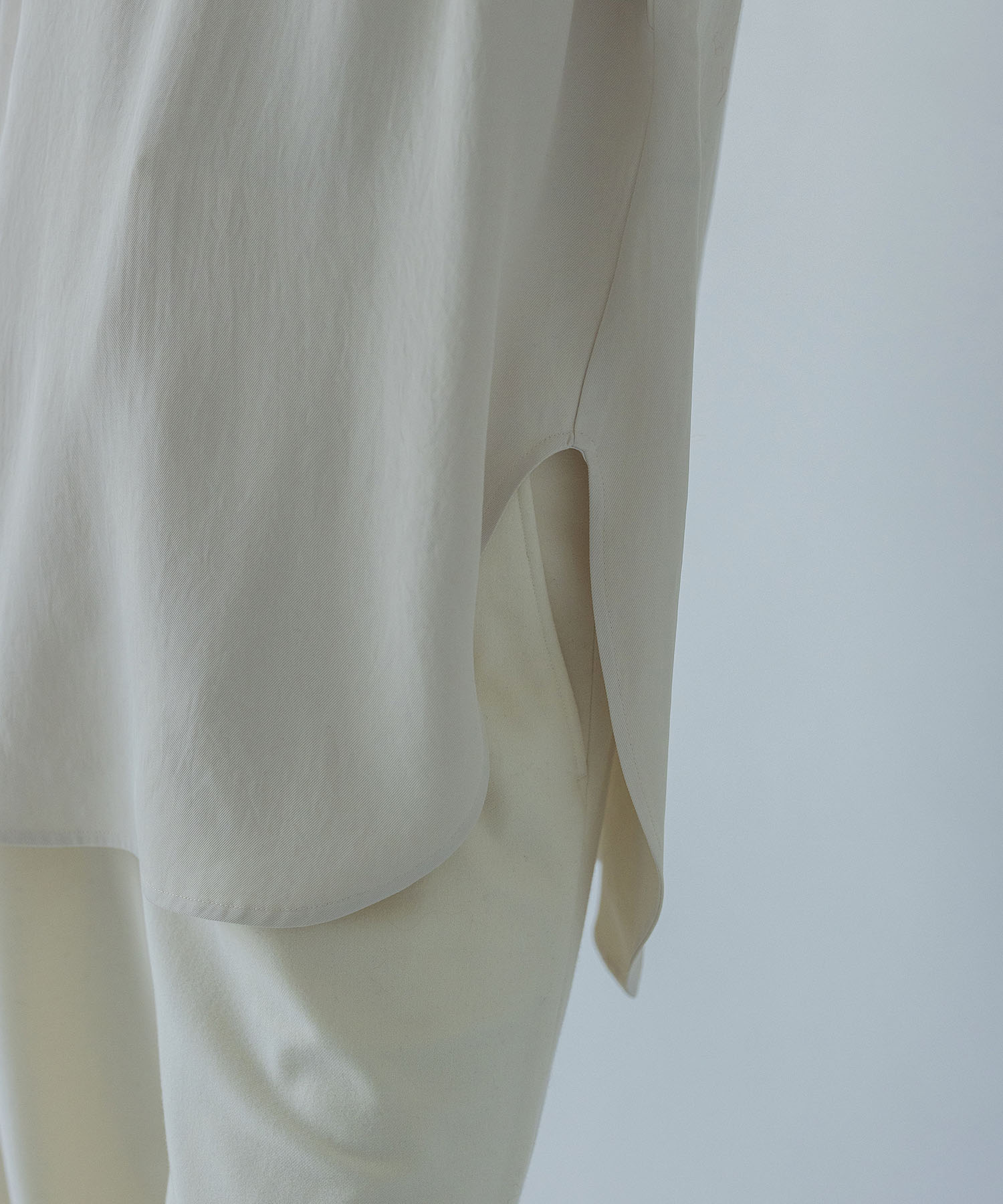 acetate hem length design blouse | AND ON JIONE STORE（アンドオン