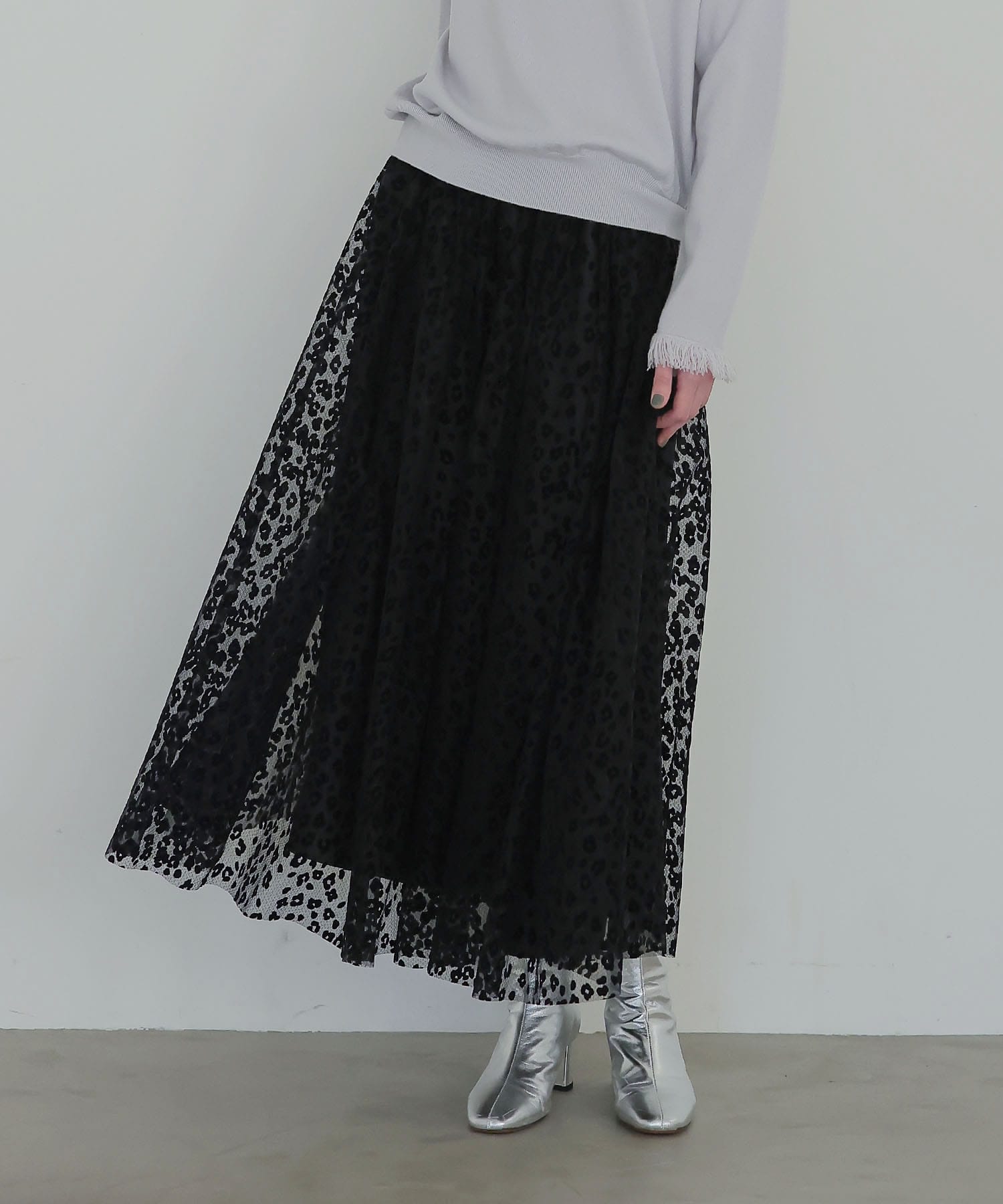 leopard tulle flocky volume skirt | AND ON JIONE STORE（アンドオン